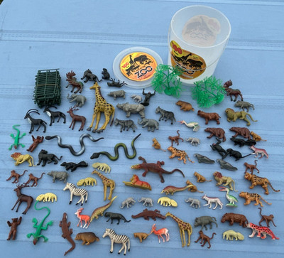 Day At The Zoo 100 Pcs Animal Set 