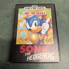 Sega Genesis ESRB - Sonic The Hedgehog Clamshell Box And Manual - Tested