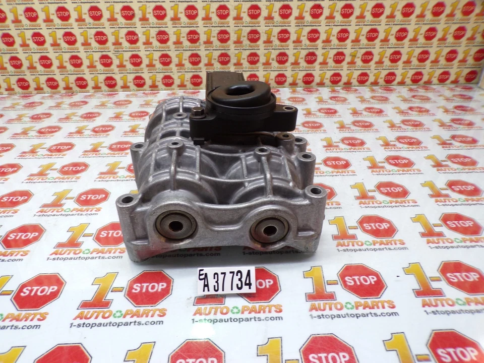 2015-2025 VOLVO XC60 ENGINE BALANCE SHAFT ASSEMBLY 31492531 OEM - Image 2 of 4