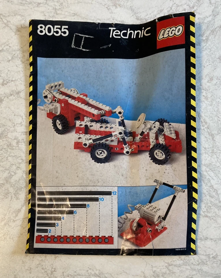 LEGO Technic 8055 Universal Building Set with Motor, photo 1 sur 5
