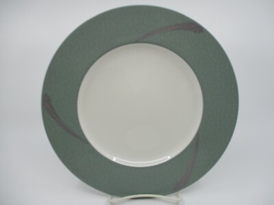 NORITAKE AMBIENCE GREEN ACCENT PLATE - 9 1/2'' 0309C
