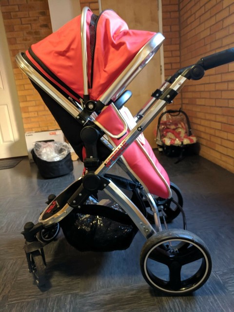 ivogue pushchair