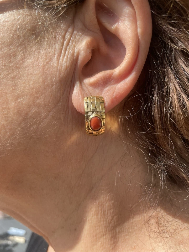 Orecchini intrecciati a mano in argento e Corallo - Immagine 4 di 4