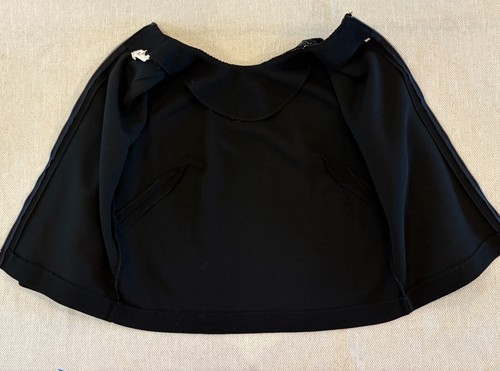 60s Vintage Butte Knit 100% Wool Knit Top Black Beaded Neckline Back Zip S/M - Picture 10 of 10