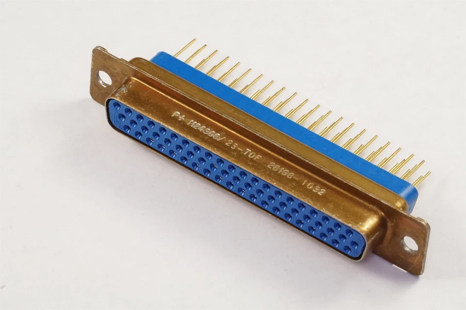 M24308/23-70F Positronic D-Sub High Density Receptacle 62 Pos 3 Row Gold Female - Image 2 of 4