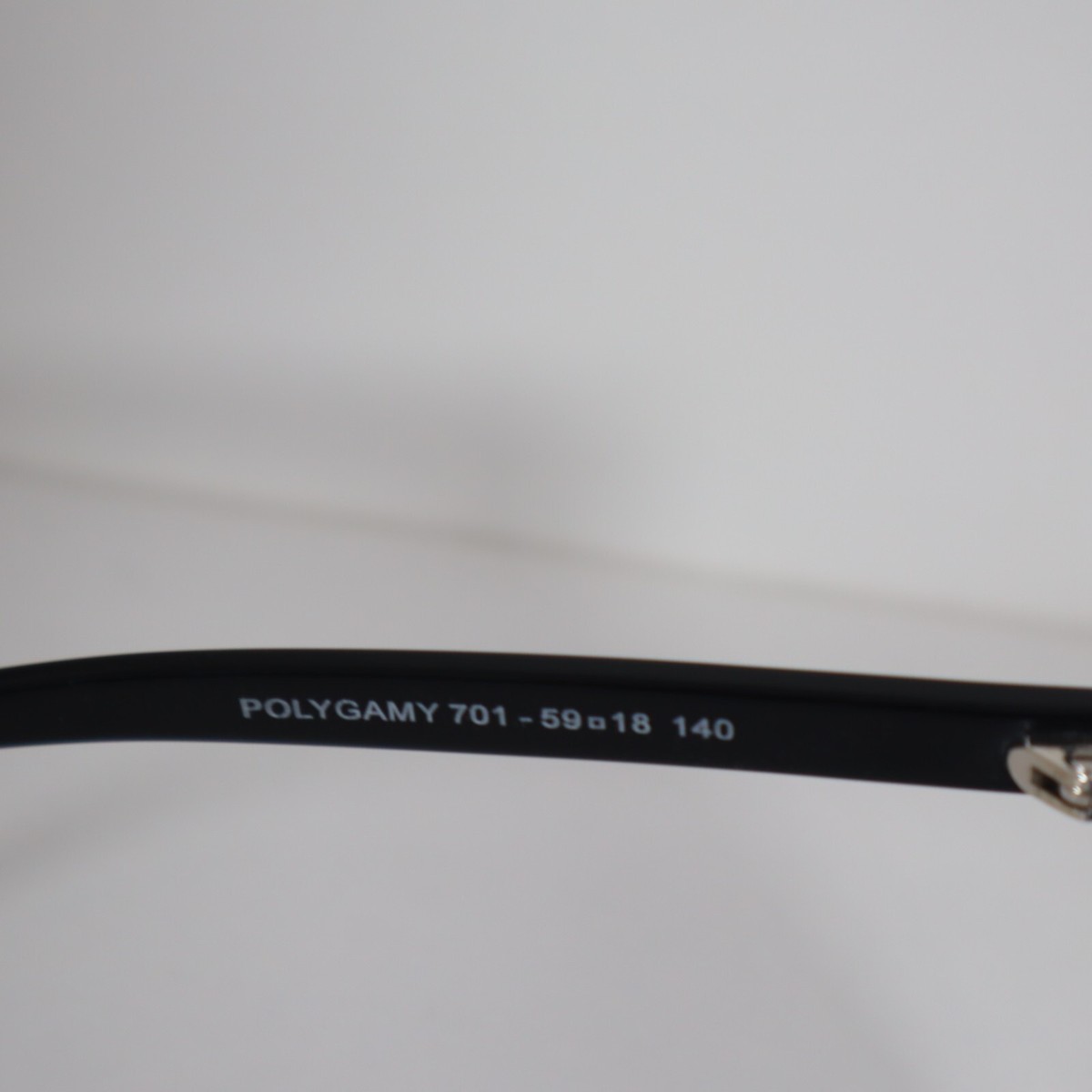 Thierry Lasry Polygamy 701 Black/Silver Cat-Eye Sunglasses  display picture 3