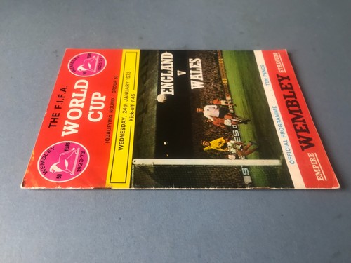 Various England Home Football Programmes - Choose From List - Picture 38 of 195