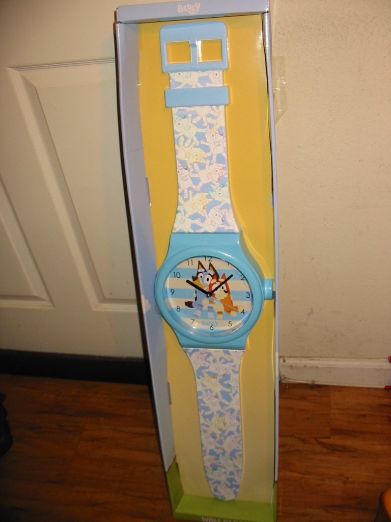 Bluey Watch Wall Clock 36” Battery Operated Factory See Pics Rare