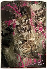 Invincible Returns #1 - C2E2 Bubblegum Virgin Foil Signed by John Giang w/COAs