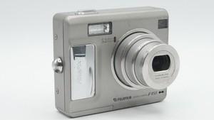 Fujifilm Finepix F450 | eBay