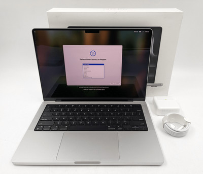 Apple MacBook Pro 2024 14'' Apple M4 10C/10C 1TB SSD 24GB RAM Silver MCX14LL/A