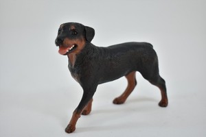 2003 Breyer Companion Animal Rottweiler figurine