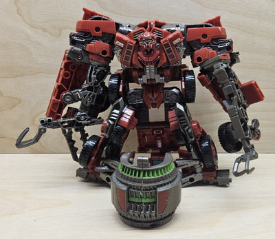 Transformers Studio Series Overload SS-66 Leader Class ROTF Devastator