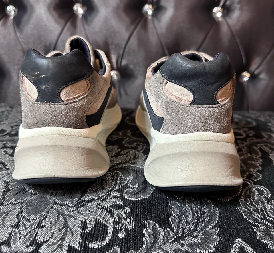 Tory Burch Womens Sawyer Trainer Sneakers Sz 8.5  Tan Pink Neutral Designer Logo - Image 4 of 4