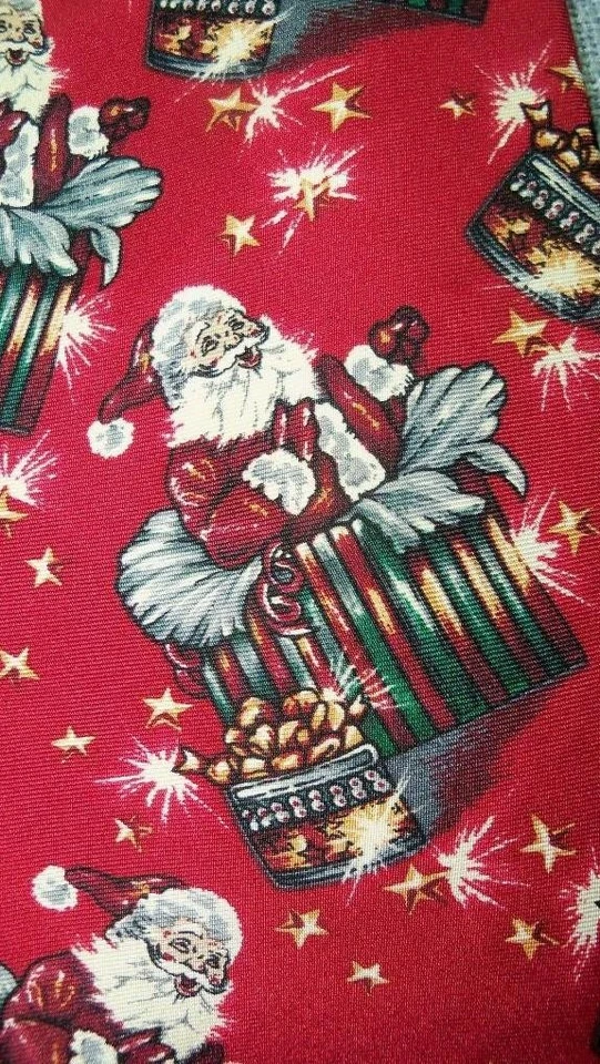 Corbata de Navidad vintage de seda roja de Hannover Santa saliendo de regalo hecha en EE. UU. Foto 2 de 4