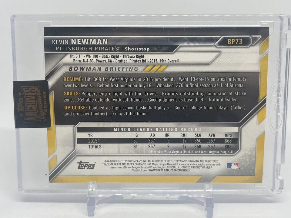 2022 Topps Archives Signature Kevin Newman Encased Auto 6/32 Pirates (659) Foto 4 de 4