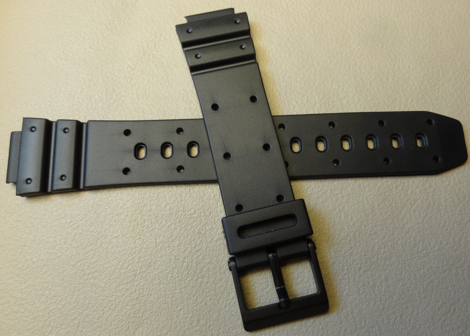 Neu Speidel 14mm schwarz Sport Uhrenarmband für Digitaluhren PASST BELIEBTEN MARKEN