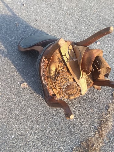 1870s CHAIR OLD VICTORIAN CHAIR OLD CHILDS CHAIR OLD VELVET CHAIR - Picture 7 of 20