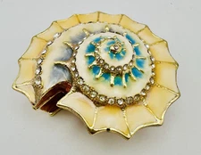 Seashell Jeweled Enameled Megnetic Trinket Box Hinged Rhinestone Shell Beach
