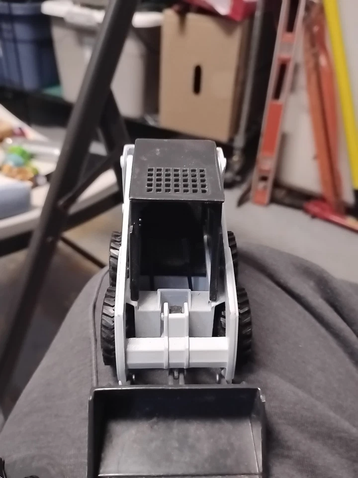 Minicargadora Bobcat escala 1:25 modelo diecast Foto 4 de 4