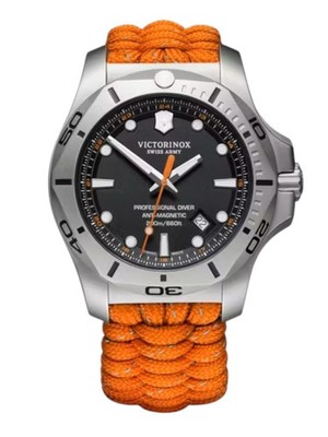 Victorinox I.N.O.X. Men's 241845 Professional Diver 45 mm Watch MSRP $850