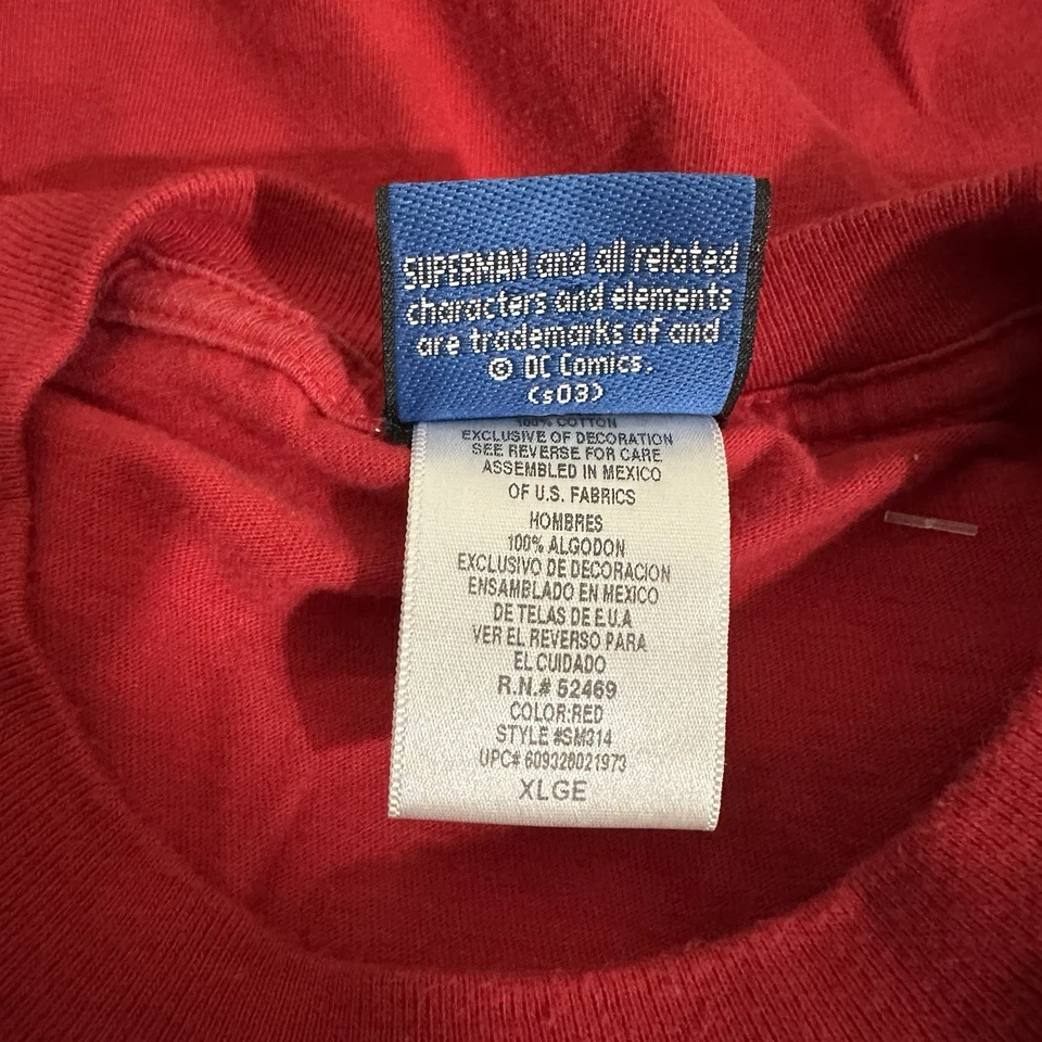 DC Comics Vintage 2003 Superman Youth XL T-Shirt - Image 4 of 4