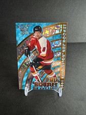 2000 Pacific REVOLUTION BLUE/GOLD #22 Phil Housley FLAMES EX/NM