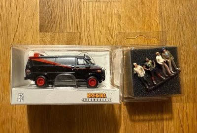 Top: Brekina 18250 GMC Vandura A-Team Filmauto mit Figuren Automodell 1:87 OVP!
