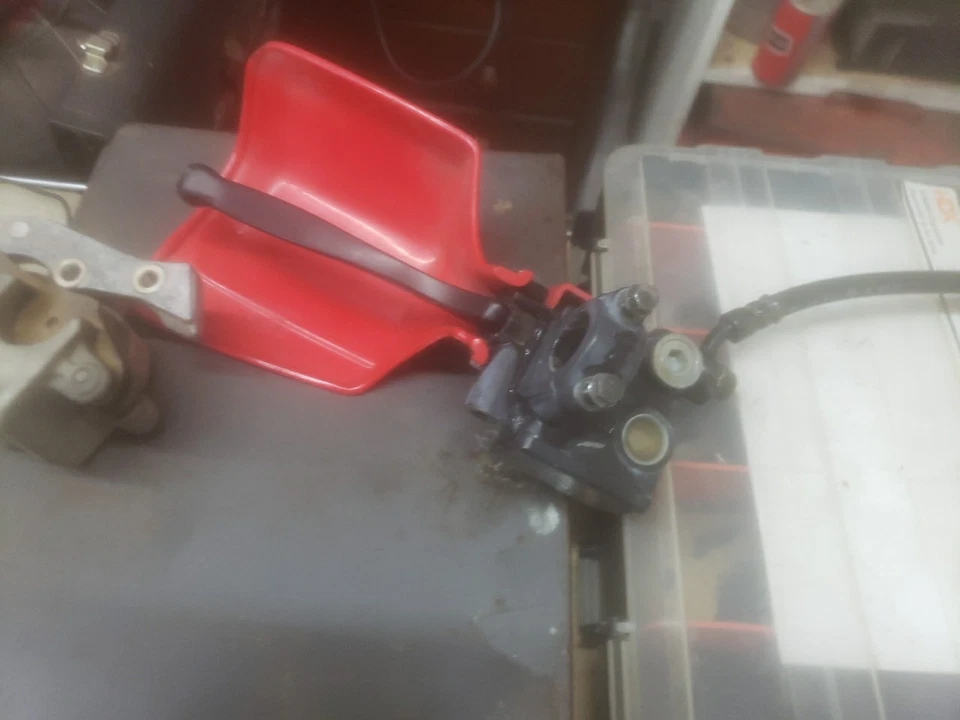 94-2015 HONDA XR650L Palanca de freno delantera Master Cyl Res Line y pinza O.E.M Foto 3 de 4