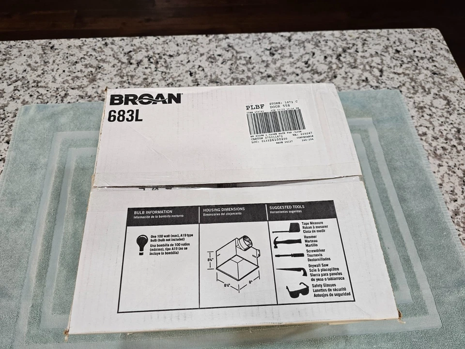 BNIB BROAN BATHROOM VENTILATION FAN WITH LIGHT 80CFM 2.5SONES  - Image 3 of 4