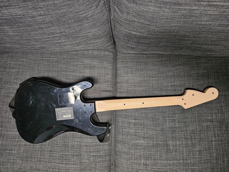 Xbox One Rockband 4 Guitars Black 91161 TESTED WORKING - Image 2 of 3