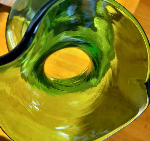 Bischoff Large 21" Lime Green Blown Glass Vase Mid Century Modern Blenko Era - Picture 14 of 14