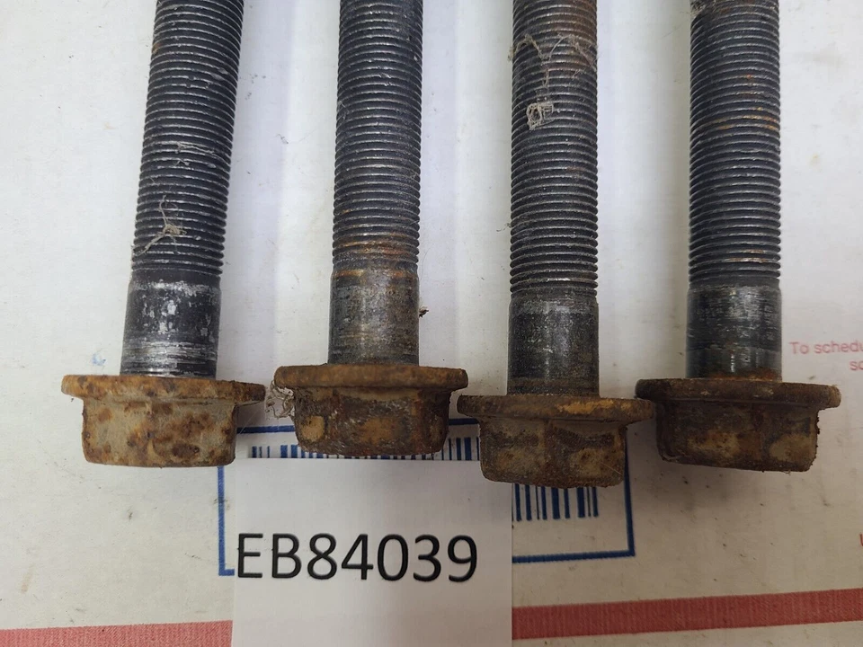 Dodge Ram 1500 2009 2012 4x4 brazo de control trasero pernos de montaje brazos del eje trasero Foto 4 de 4