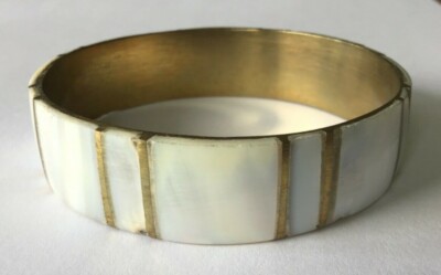 Vintage Brass Mother of Pearl Inlaid Panel Bangle Bracelet  display picture 3
