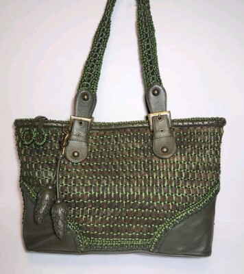 ISABELLA FIORE RICH STITCH PINEBERRY CROCHETED WEAVED GREEN TASSELED TOTE $695 