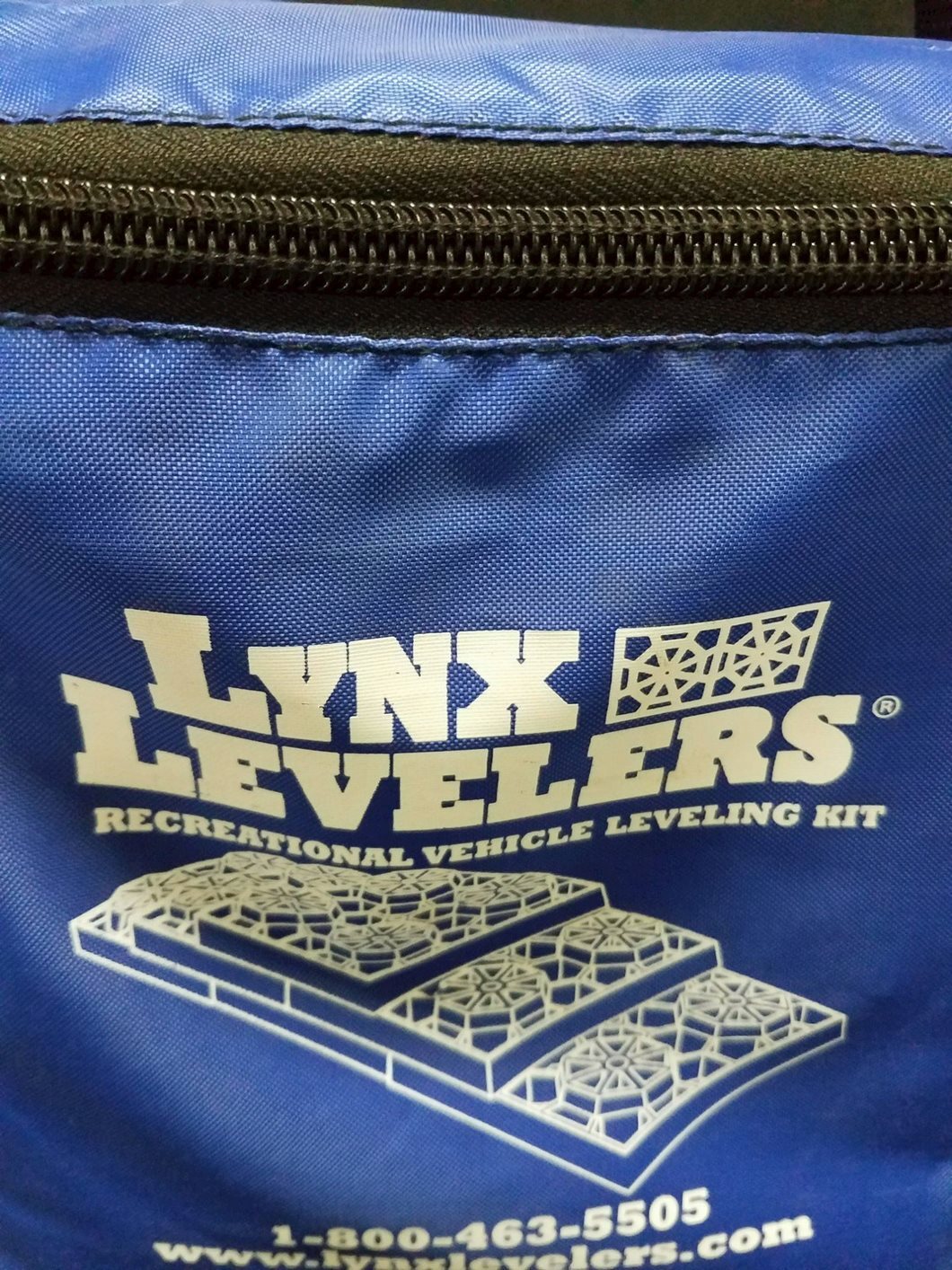 Lynx Levelers Recreational Vehicle RV Blocks Pyramid System Leveling