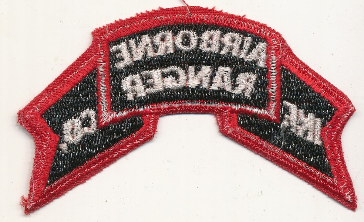 60年代　米軍実物　スクロール　AIR BORNE RANGER パッチ Airborne Ranger scroll patch Infantry Company color Vietnam era