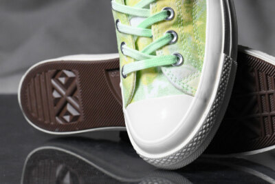 Off-White Green and Yellow Tie-Dye Canvas Sneakers Buy Off-White Green Tie-Dye Vulcanized Sneakers in Canvas  main image 4