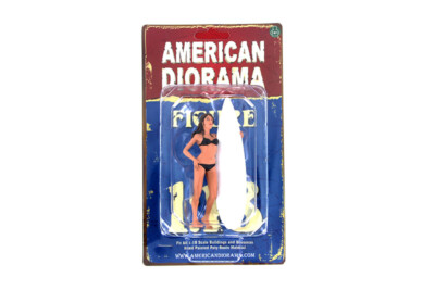 LADY SURFER CASEY AMERICAN DIORAMA 1:18 Scale FEMALE GIRL  4'' Figure