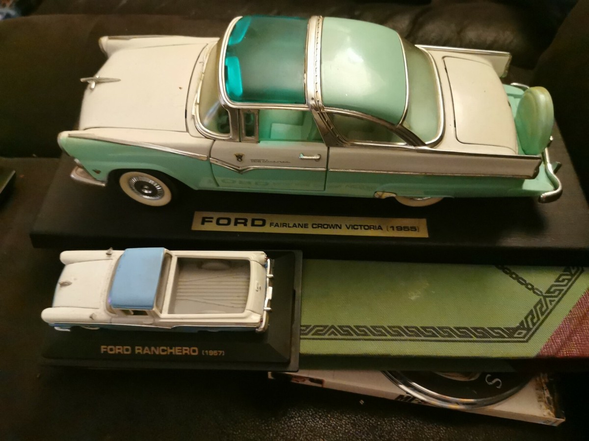 Road Legends 1955 Ford Fairlane Crown Victoria 1/18 Diecast Car +