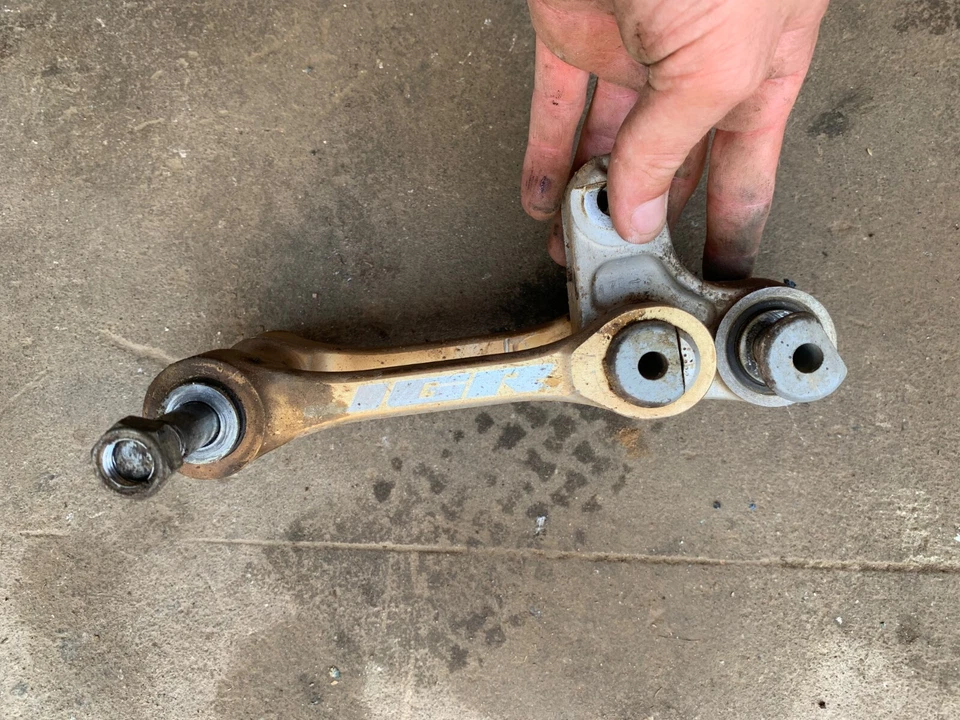 2014-2018 年雅马哈 YZ250F Swingarm Linkage JGR 售后链接 — 第 3/4 张图片