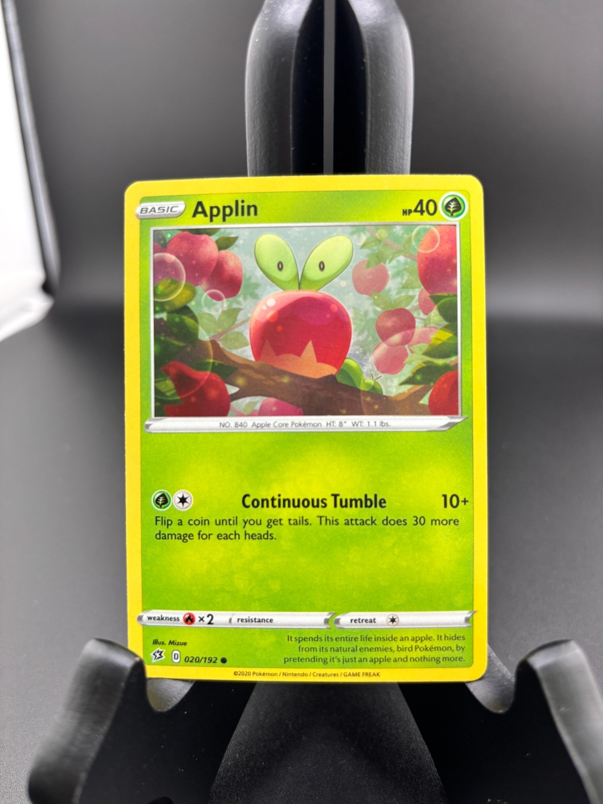 Applin Cosmos Holo Promo Sword & Shield 20/192 - Pokemon TCG Card