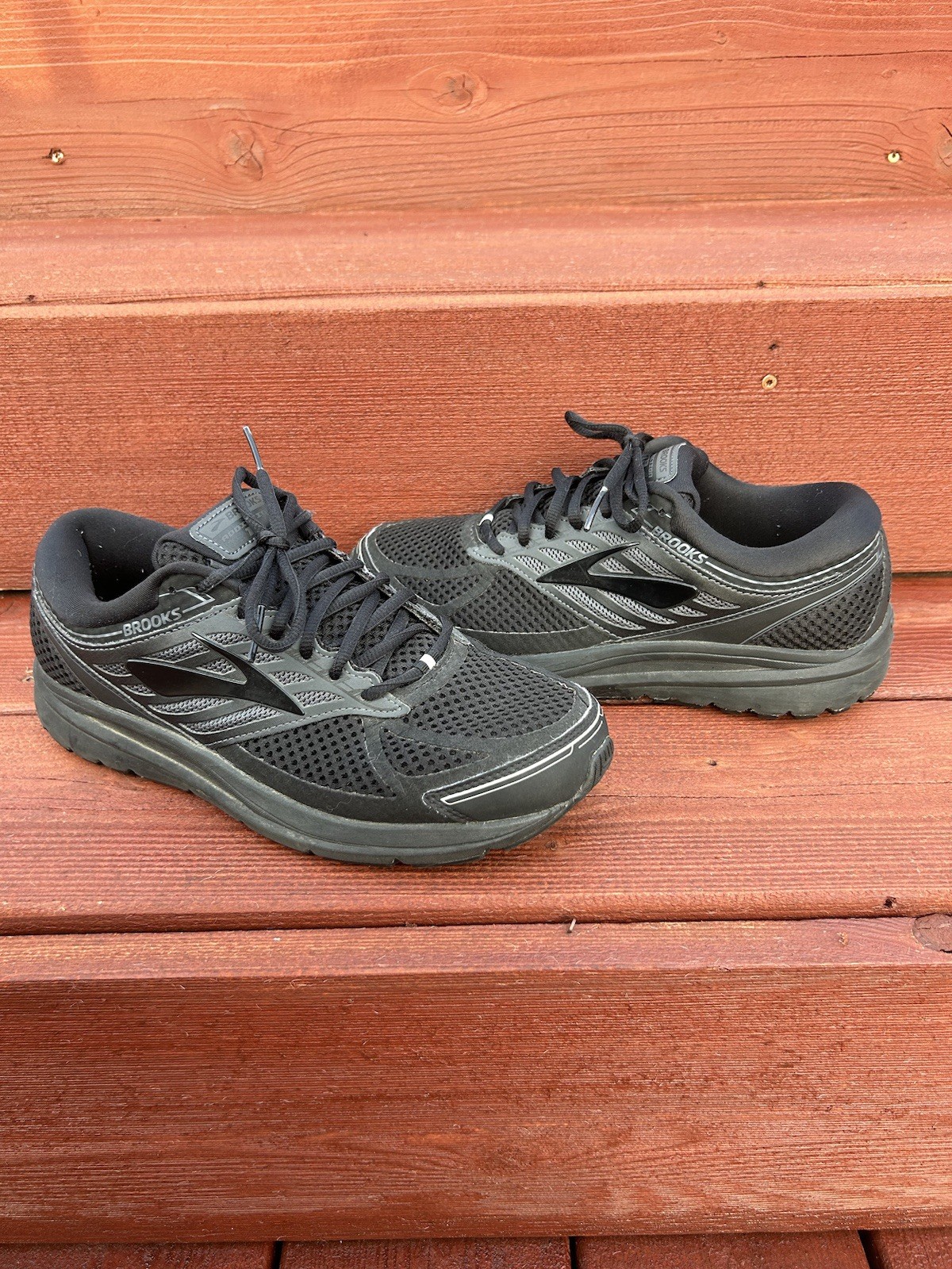 SAOLA Scarpe da corsa Brooks Addiction 13 da uomo taglia 8 5 2E larghe nero ebano 1102612E071