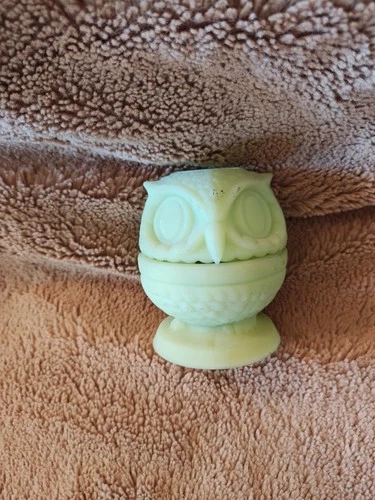 Fenton Green Satin Glass Owl Fairy Lamp Vintage Candle Holder Art Glass 4”