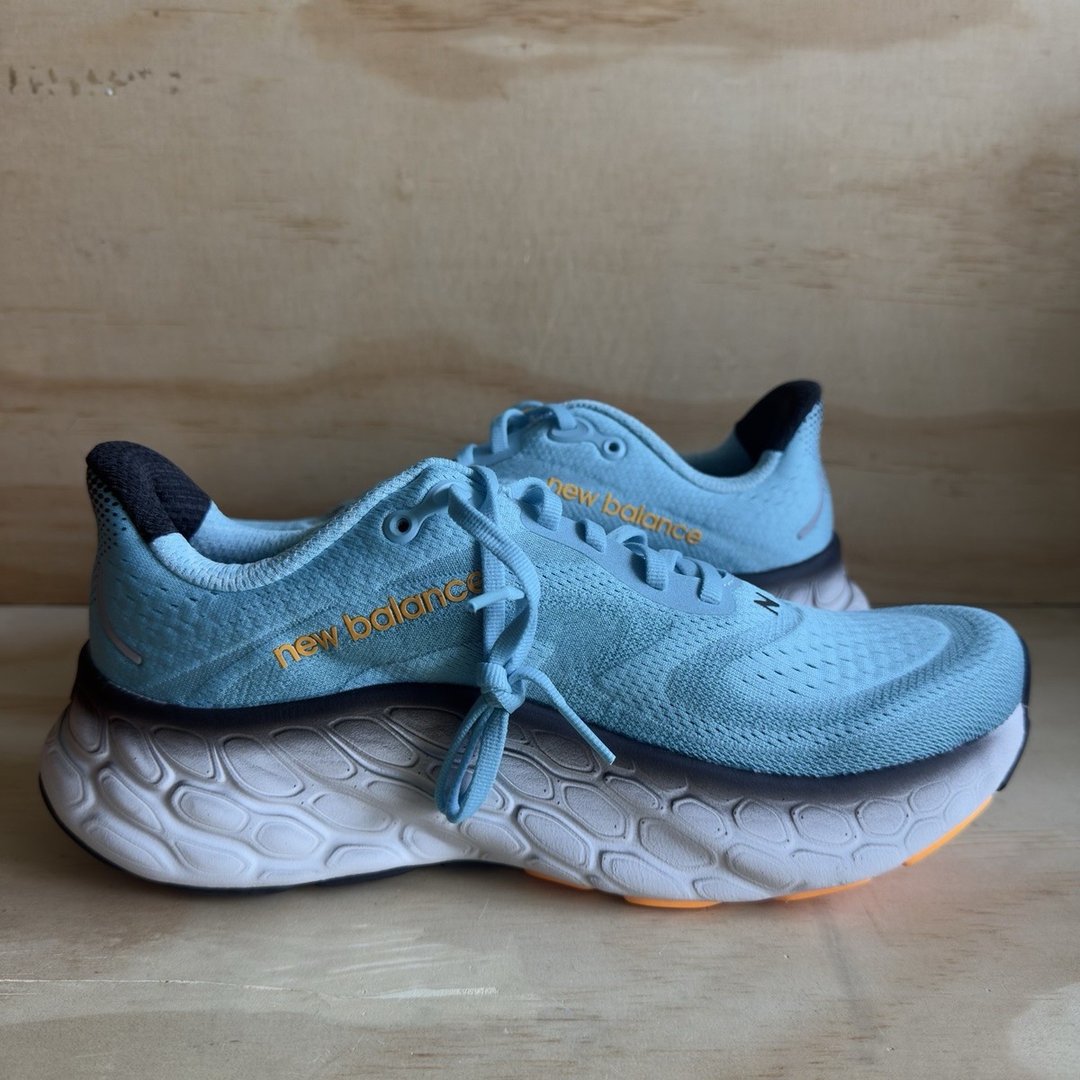 New Balance Fresh Foam X More v4 MMORCH4 Mens Sz 9 Running 