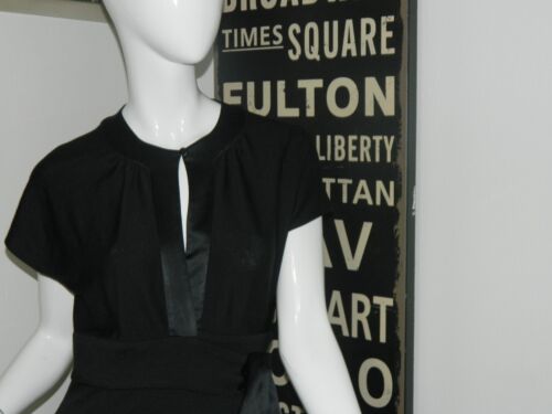 Diane Von Furstenberg Dress Black Size 10 Wool Silk Real Wrap Dress - Picture 3 of 12