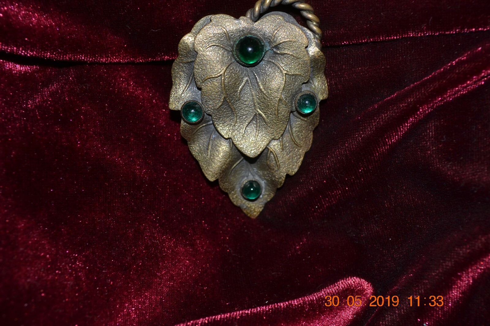 Picture 1 of 3