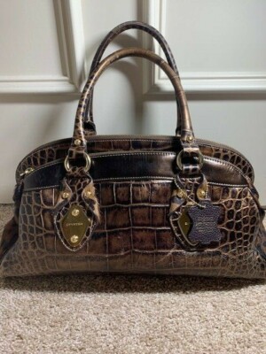 Cromia large leather Italian purse.