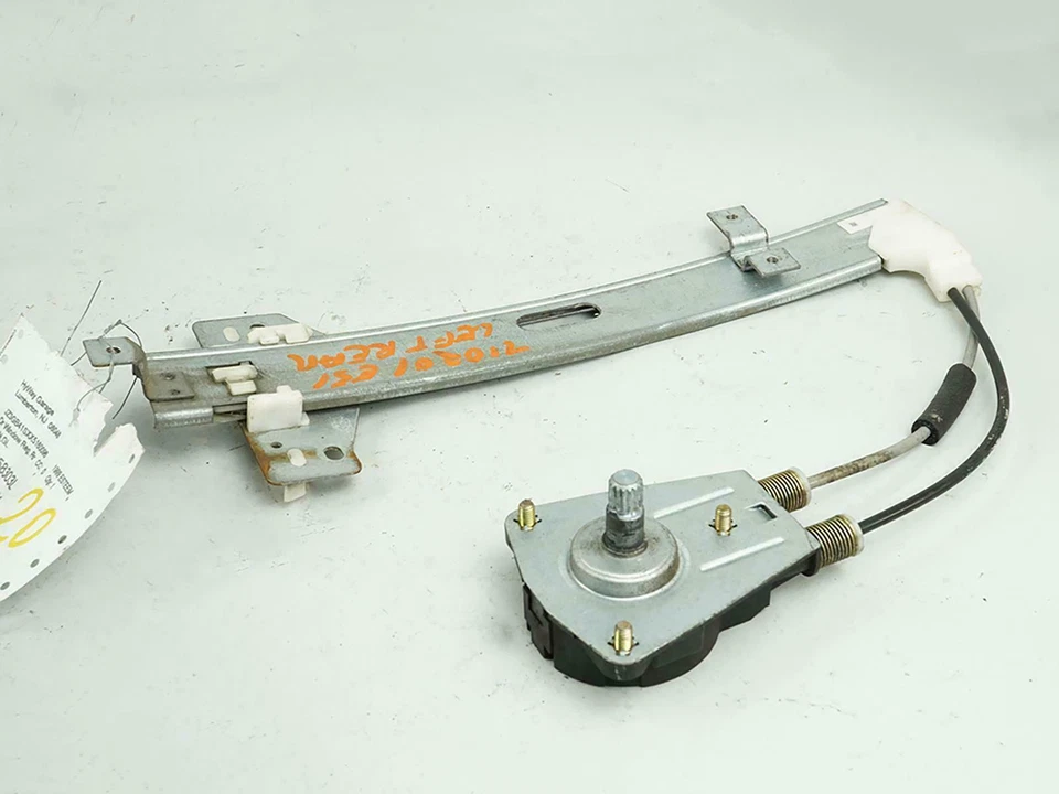 1995 - 2002 Suzuki Esteem Window Regulator Motor Left Rear Driver Side Lh Oem Foto 2 de 4