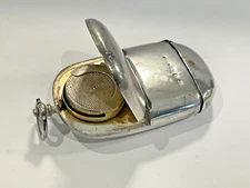 Combination silver vesta and sovereign case